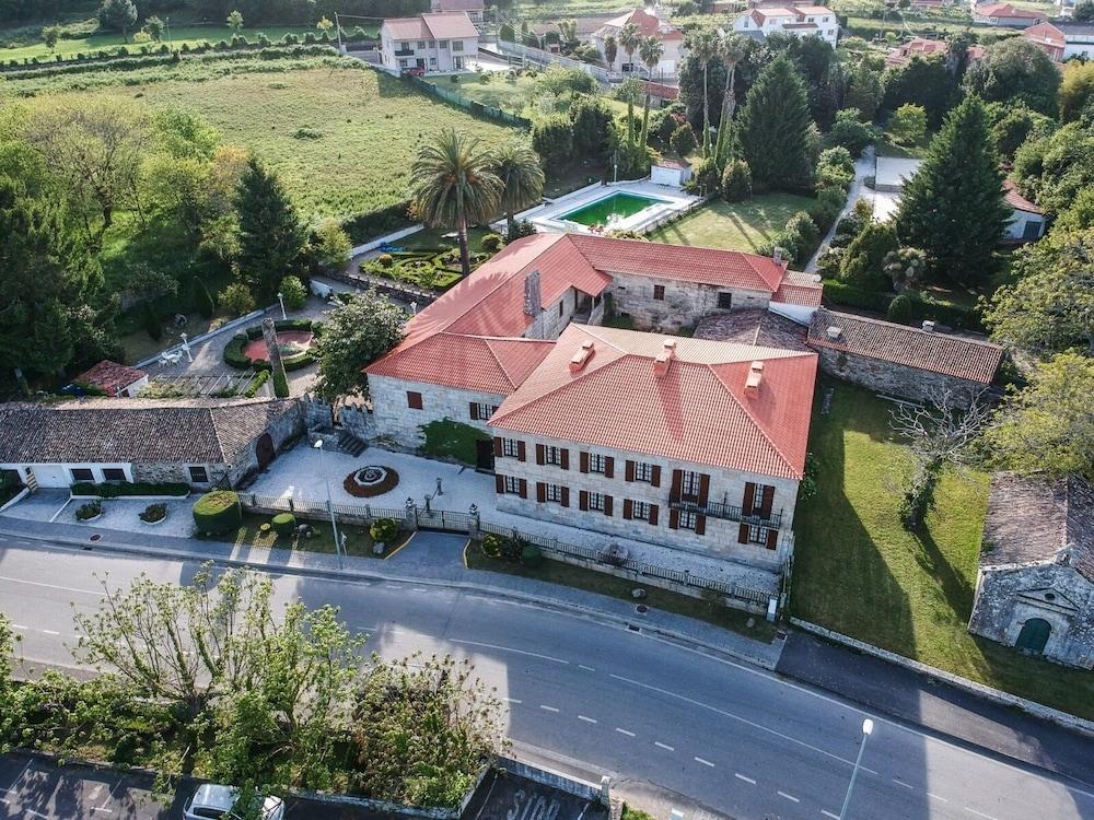 Pazo Revel Hotel & Resort Понтеведра Экстерьер фото